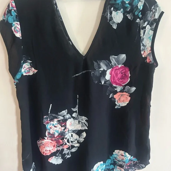 EASTER / SPRING TOP 💐 DR2 floral Navy work Cap Sleeve Blouse - Picture 5 of 5